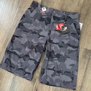 NWT ZeroXposur Performance Shorts Black/Gray Camo